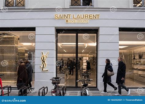 ysl es una marca de lujo|Saint Laurent: todo lo que hay detrás de la firma francesa que .